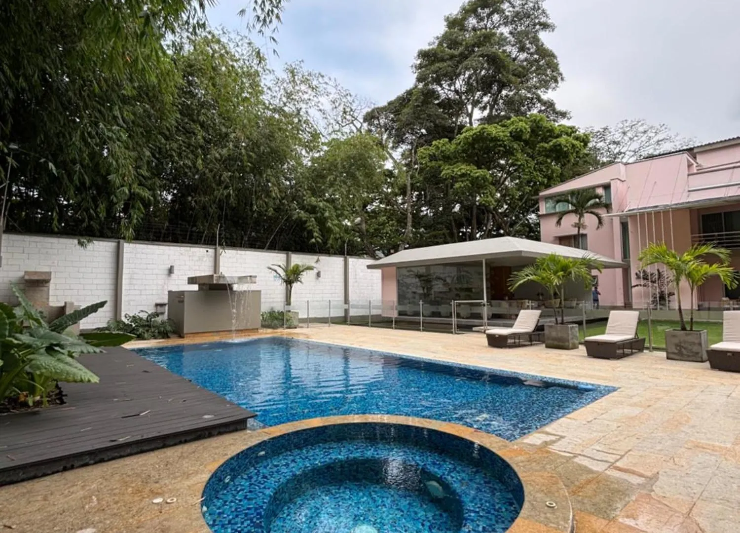 Casa Aurora Luxury Hotel Cali